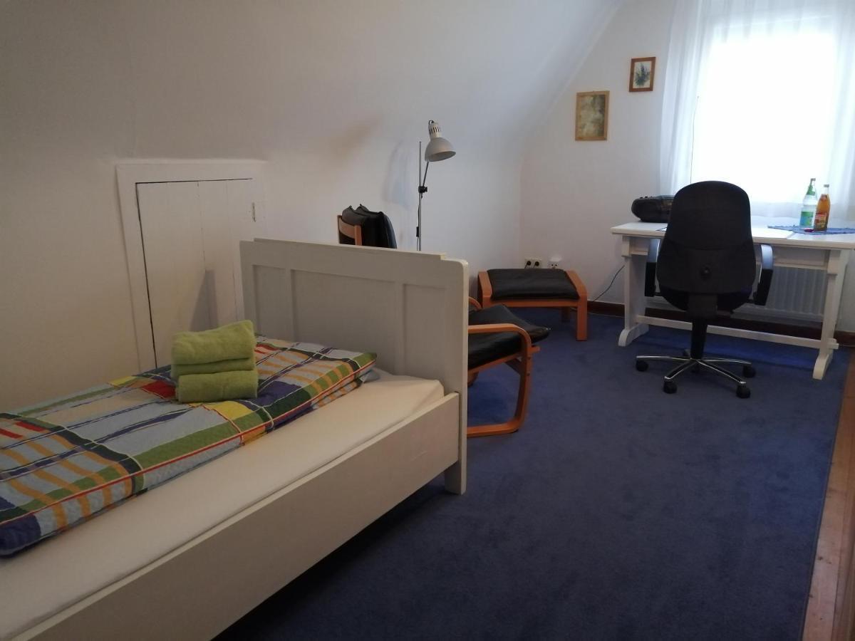 Apartment & Zimmer Familie Trescher Tübingen Eksteriør billede