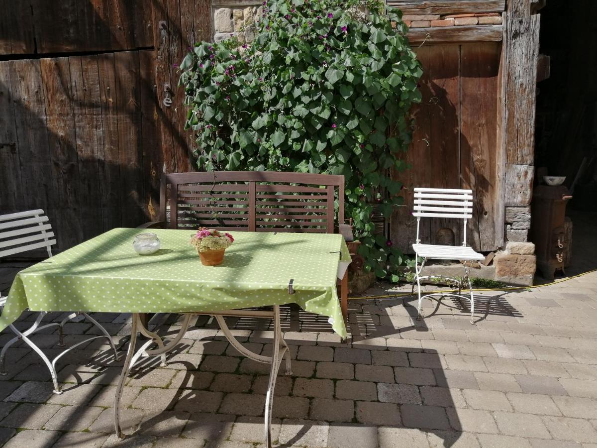 Apartment & Zimmer Familie Trescher Tübingen Eksteriør billede